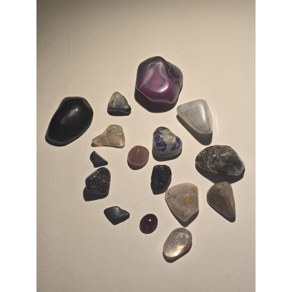 Other - Lot Of 16 Beautiful Energetic Engery Crystals Minerals Rocks.